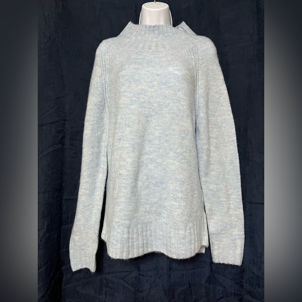 Jones New York Women’s Light Blue Sweater Size Small NWT
